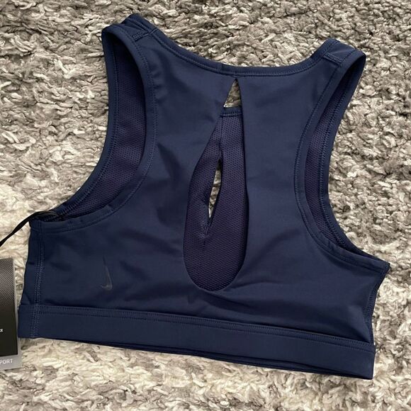 NWT Nike Yoga Cutout Bra - Picture 3 of 6